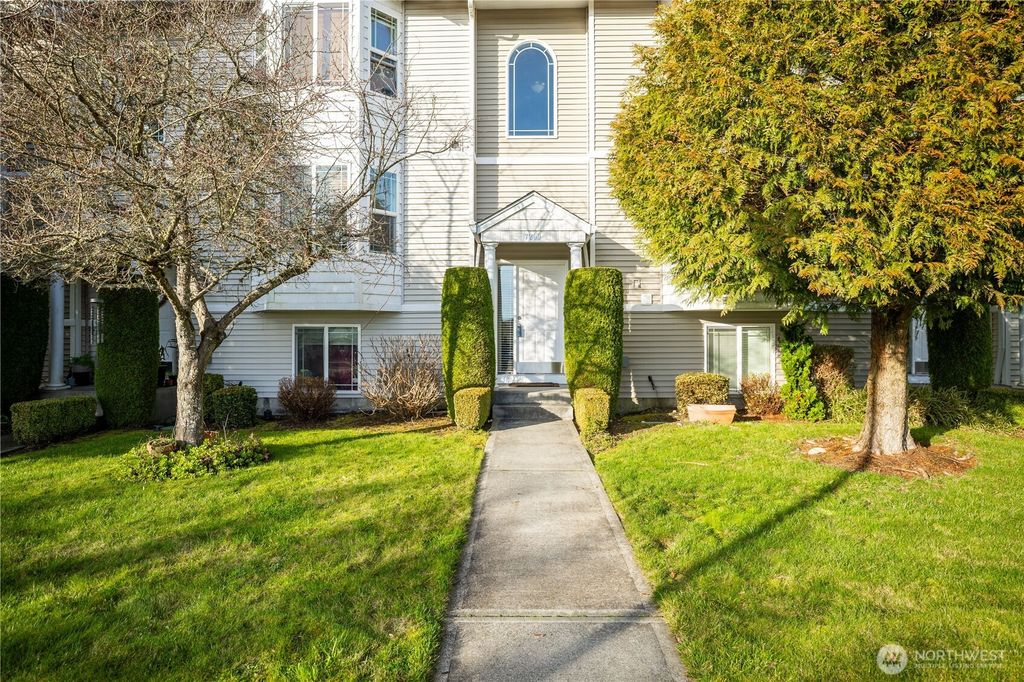 7200 34th Avenue NE, Lacey, WA 98516