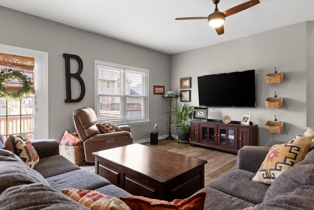 621 S 5th Avenue, Chatsworth, GA 30705