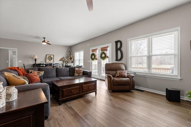 621 S 5th Avenue, Chatsworth, GA 30705