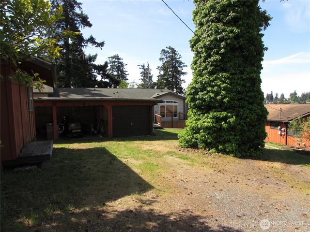 6728 Totem Beach Loop Road, Tulalip, WA 98271