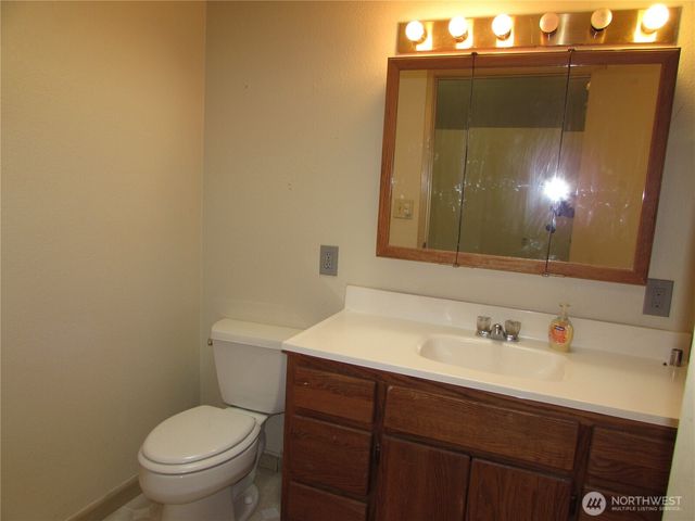 6728 Totem Beach Loop Road, Tulalip, WA 98271