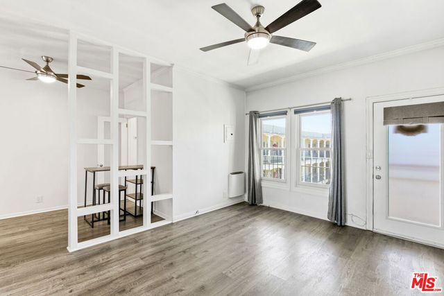 4125 S Figueroa Street 403, Los Angeles, CA 90037