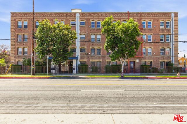 4125 S Figueroa Street 403, Los Angeles, CA 90037