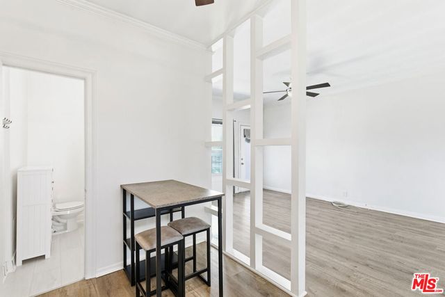 4125 S Figueroa Street 403, Los Angeles, CA 90037