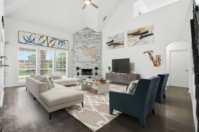 10926 Wynfield Springs Dr, Richmond, TX 77406