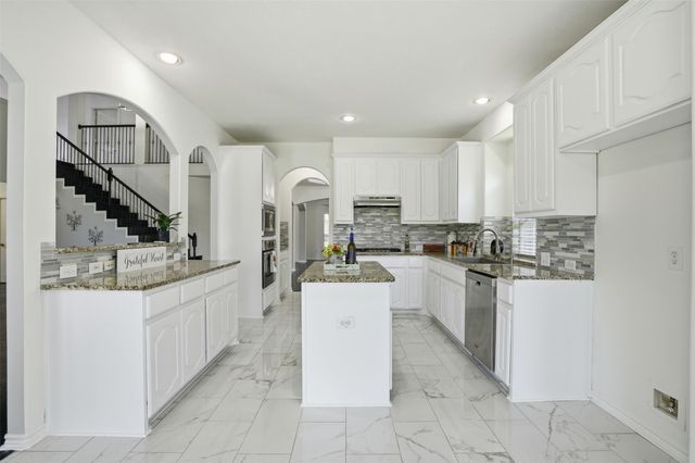 10926 Wynfield Springs Dr, Richmond, TX 77406
