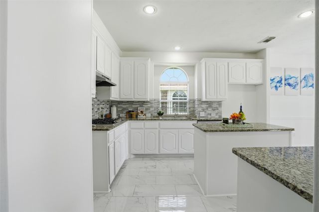 10926 Wynfield Springs Dr, Richmond, TX 77406