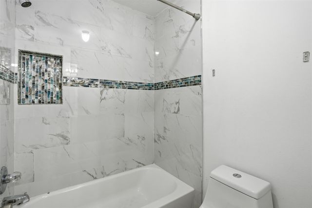 10926 Wynfield Springs Dr, Richmond, TX 77406