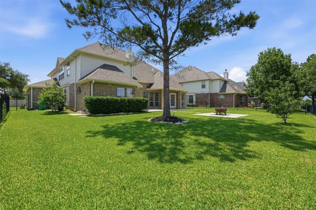 10926 Wynfield Springs Dr, Richmond, TX 77406