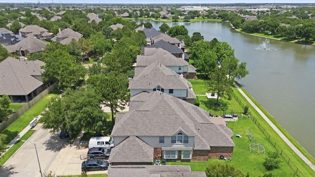 10926 Wynfield Springs Dr, Richmond, TX 77406