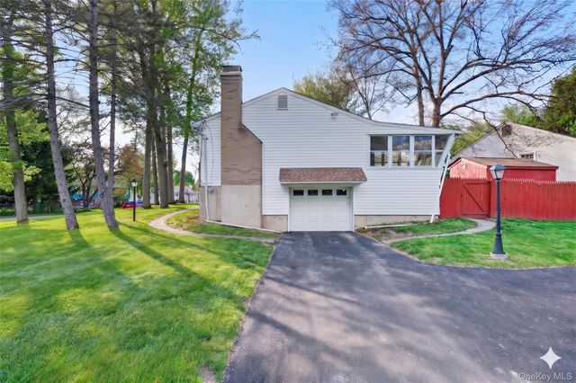 2 Gary Place, Wappingers Falls, NY 12590