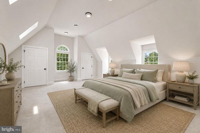 5 HAMMOND LN, Fredericksburg, VA 22407