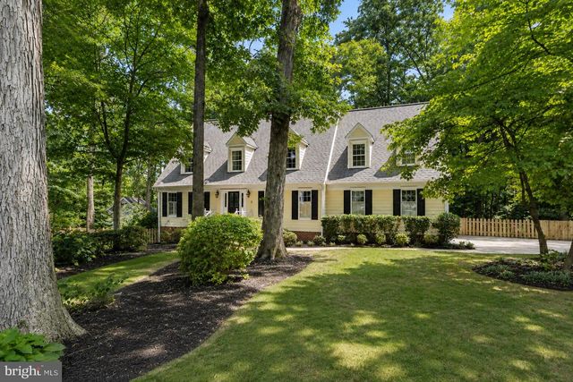 5 HAMMOND LN, Fredericksburg, VA 22407