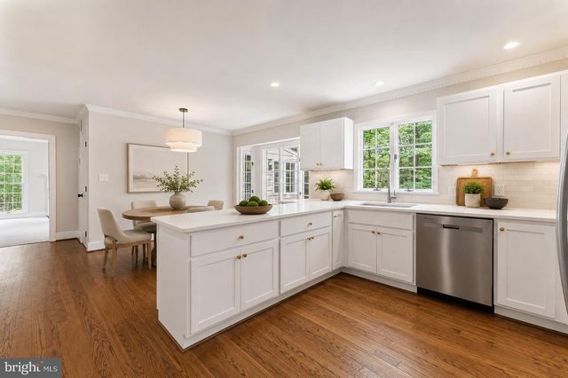 5 HAMMOND LN, Fredericksburg, VA 22407