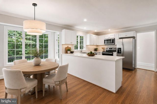5 HAMMOND LN, Fredericksburg, VA 22407