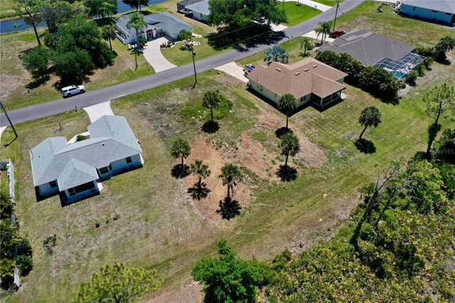 135 LONG MEADOW LANE, Rotonda West, FL 33947