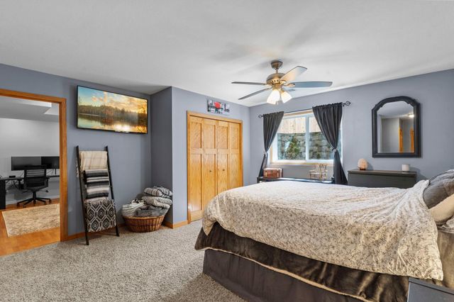 1776 McMenemy Street, Maplewood, MN 55117