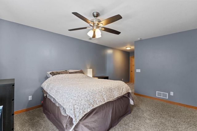 1776 McMenemy Street, Maplewood, MN 55117