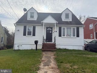 221 ORCHARD AVE, Baltimore, MD 21225