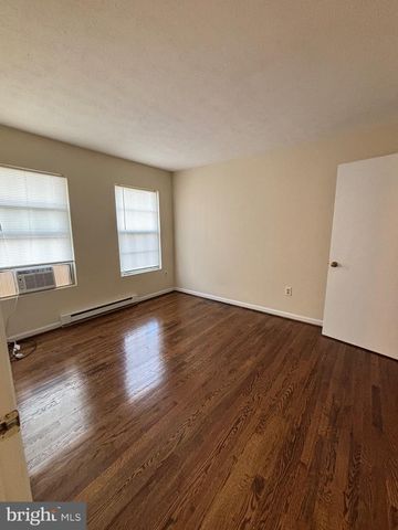 240 NOTTOWAY DR, Stephens City, VA 22655