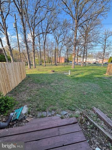 240 NOTTOWAY DR, Stephens City, VA 22655
