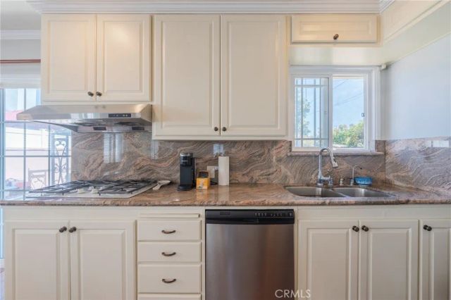 119 W 225th Street, Carson, CA 90745