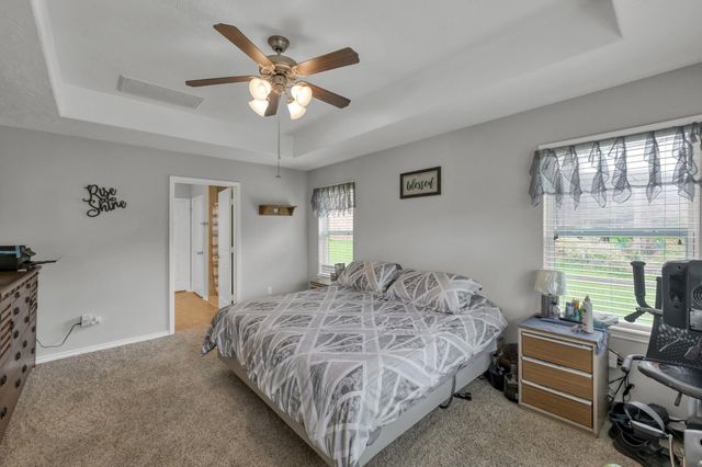 327 Cape Conroe Drive, Montgomery, TX 77356