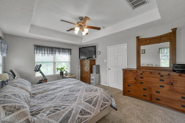 327 Cape Conroe Drive, Montgomery, TX 77356