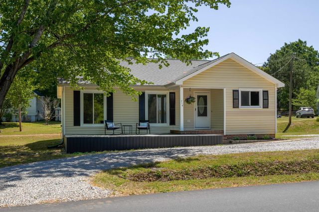714 Brewer Avenue, Wake Forest, NC 27587