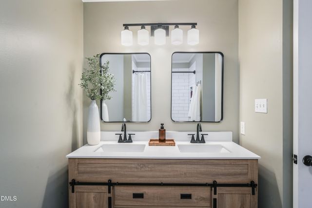 714 Brewer Avenue, Wake Forest, NC 27587