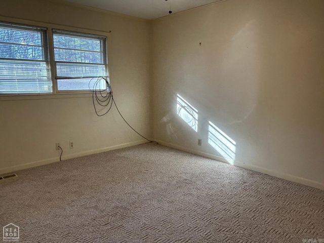 1008 N caraway Road, Jonesboro, AR 72401