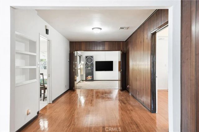 808 E 3 rd Avenue, La Habra, CA 90631