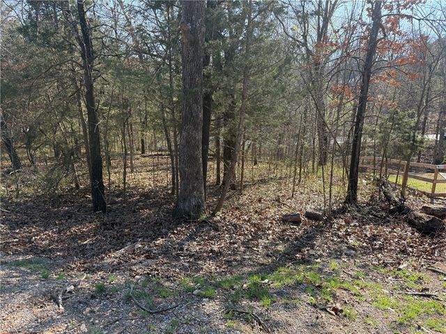 Lyneham Lane, Bella Vista, AR 72714