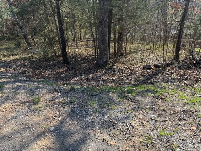 Lyneham Lane, Bella Vista, AR 72714