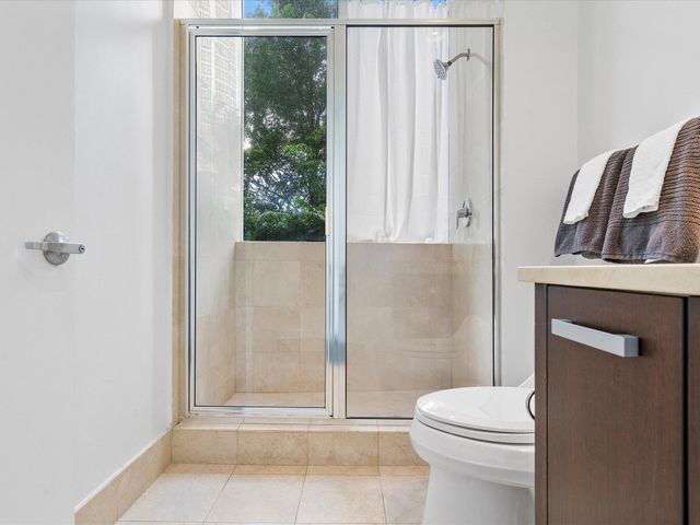 18101 Collins Avenue 401, Sunny Isles Beach, FL 33160