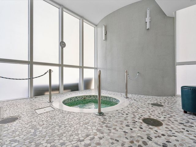 18101 Collins Avenue 401, Sunny Isles Beach, FL 33160