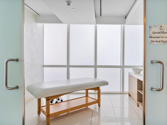 18101 Collins Avenue 401, Sunny Isles Beach, FL 33160