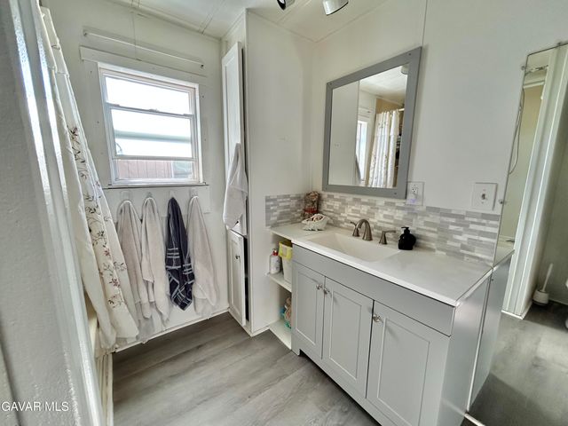 470 W 20th Street 6, Rosamond, CA 93560