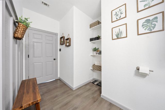 2300 Gurley Avenue, Waco, TX 76706