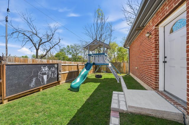 2300 Gurley Avenue, Waco, TX 76706