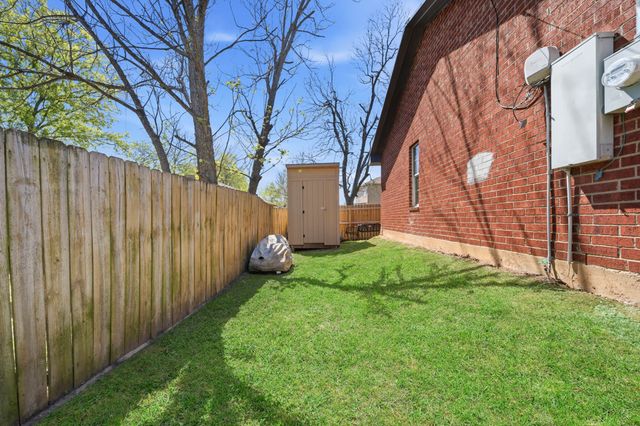 2300 Gurley Avenue, Waco, TX 76706