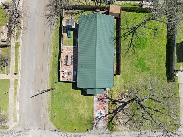 2300 Gurley Avenue, Waco, TX 76706