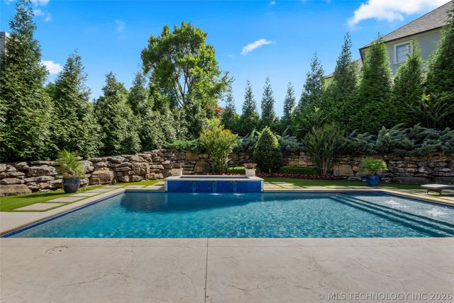 6830 E 109th Street, Tulsa, OK 74133