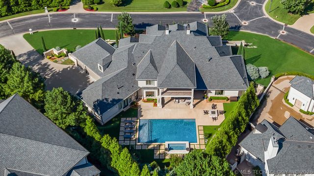 6830 E 109th Street, Tulsa, OK 74133