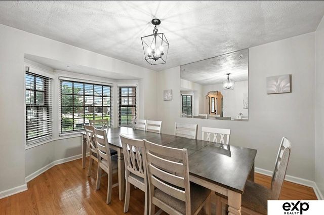3862 California Street, Omaha, NE 68131