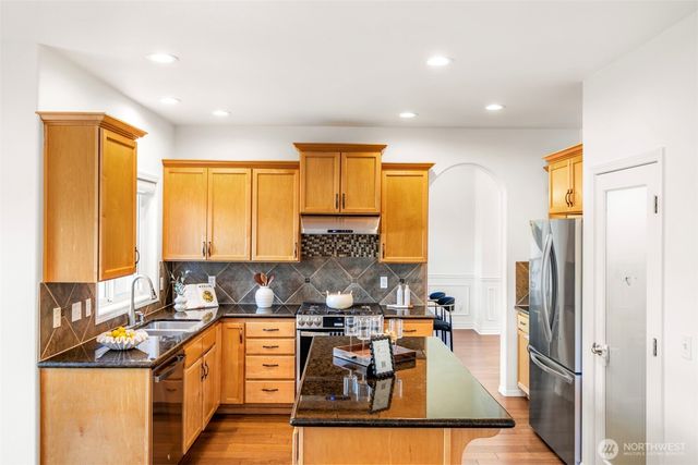 17729 11th Place W, Lynnwood, WA 98037