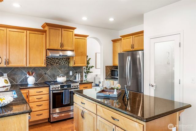 17729 11th Place W, Lynnwood, WA 98037