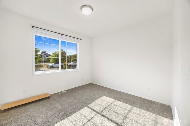 17729 11th Place W, Lynnwood, WA 98037