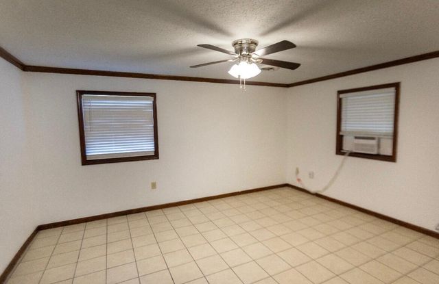 5416 Sedgwick Dr., Jackson, MS 39211
