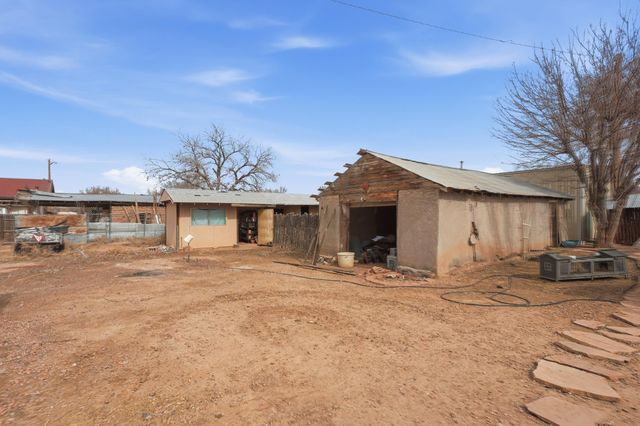 2671 Highway 47, Los Lunas, NM 87031